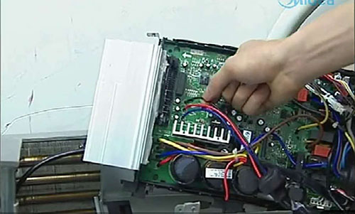 南京市美的空调电话是多少